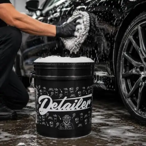 Balde Com Separador De Particulas Preto 19L - Detailer